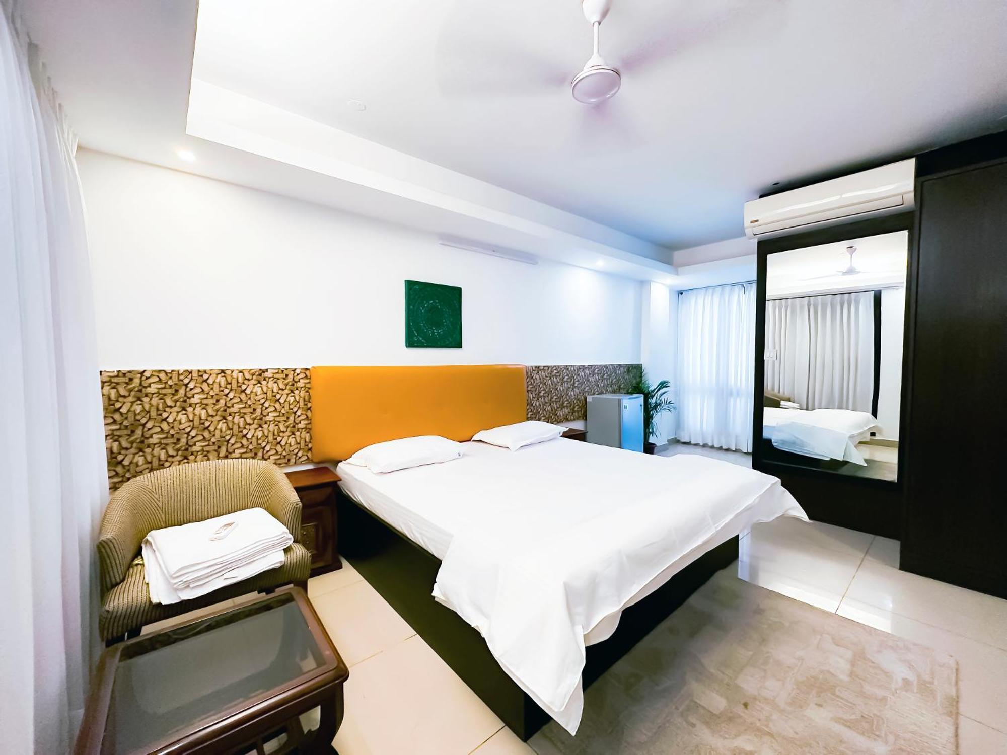 Hauz Khas House Bed & Breakfast New Delhi Bagian luar foto